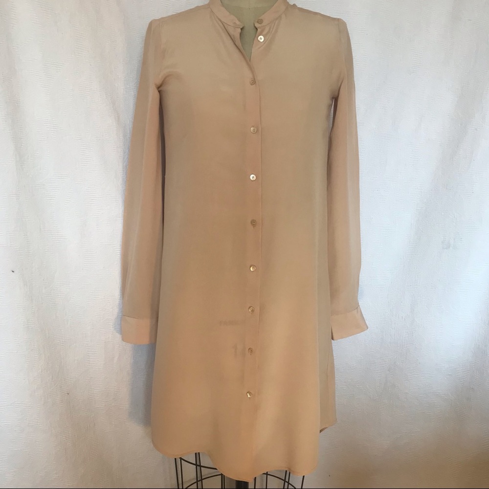 Aritzia XS pure silk pale peach shirt dress.